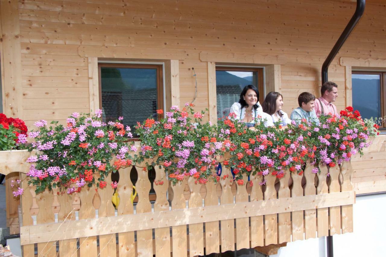 Schweinsteghof Urlaub Auf Dem Bauernhof Daire Sarentino Dış mekan fotoğraf